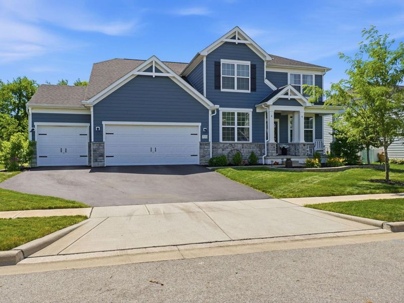 723 Viola Drive, Sunbury, OH 43074 Photo 1