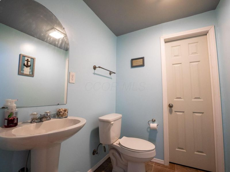 8877 Woodside Street, Canal Winchester, OH 43110 Photo 32