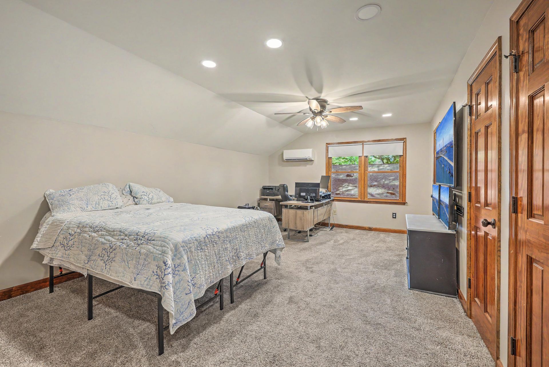 818 Law Lane Photo 39