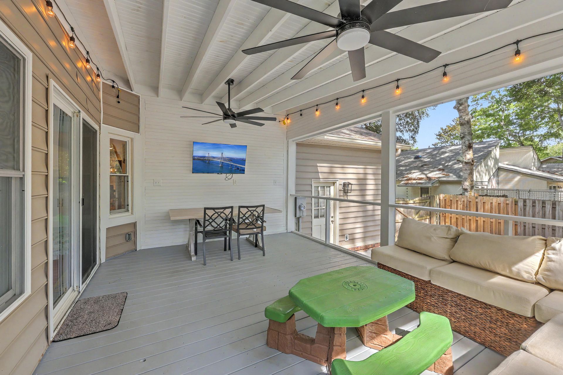 818 Law Lane Photo 41