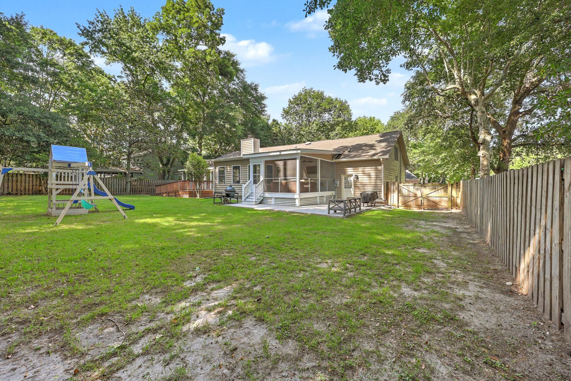 818 Law Lane Photo 51
