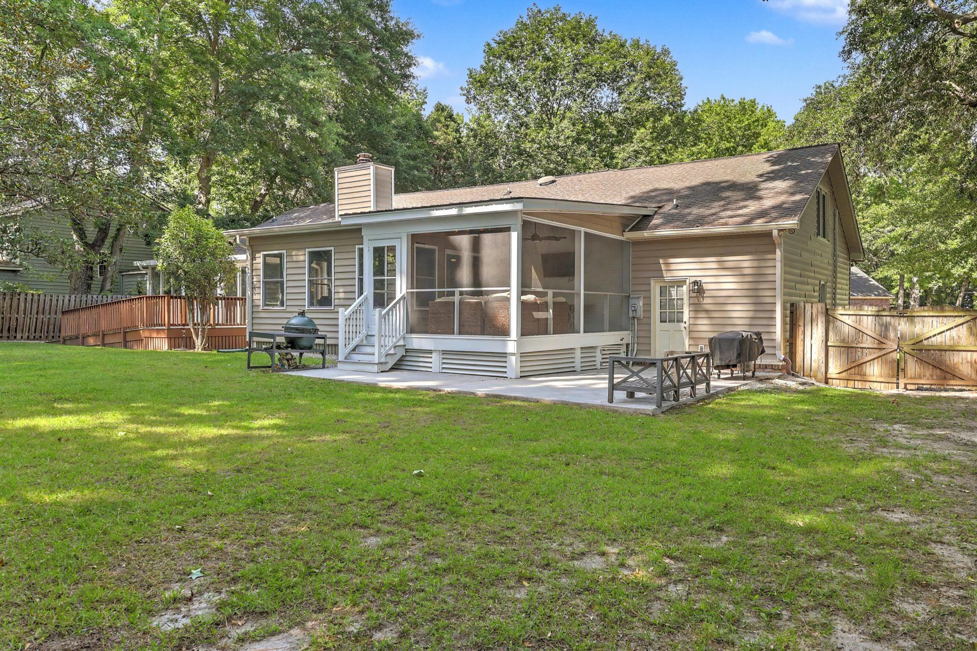 818 Law Lane Photo 52