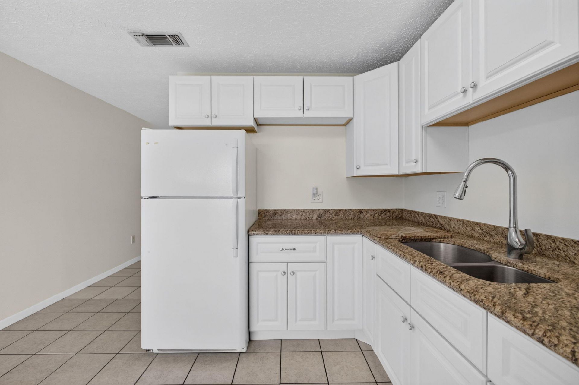 708 SW Gardens Boulevard, Palm City, FL 34990 Photo