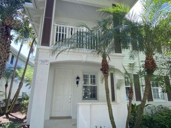 2857 E Community Drive, Jupiter, FL 33458