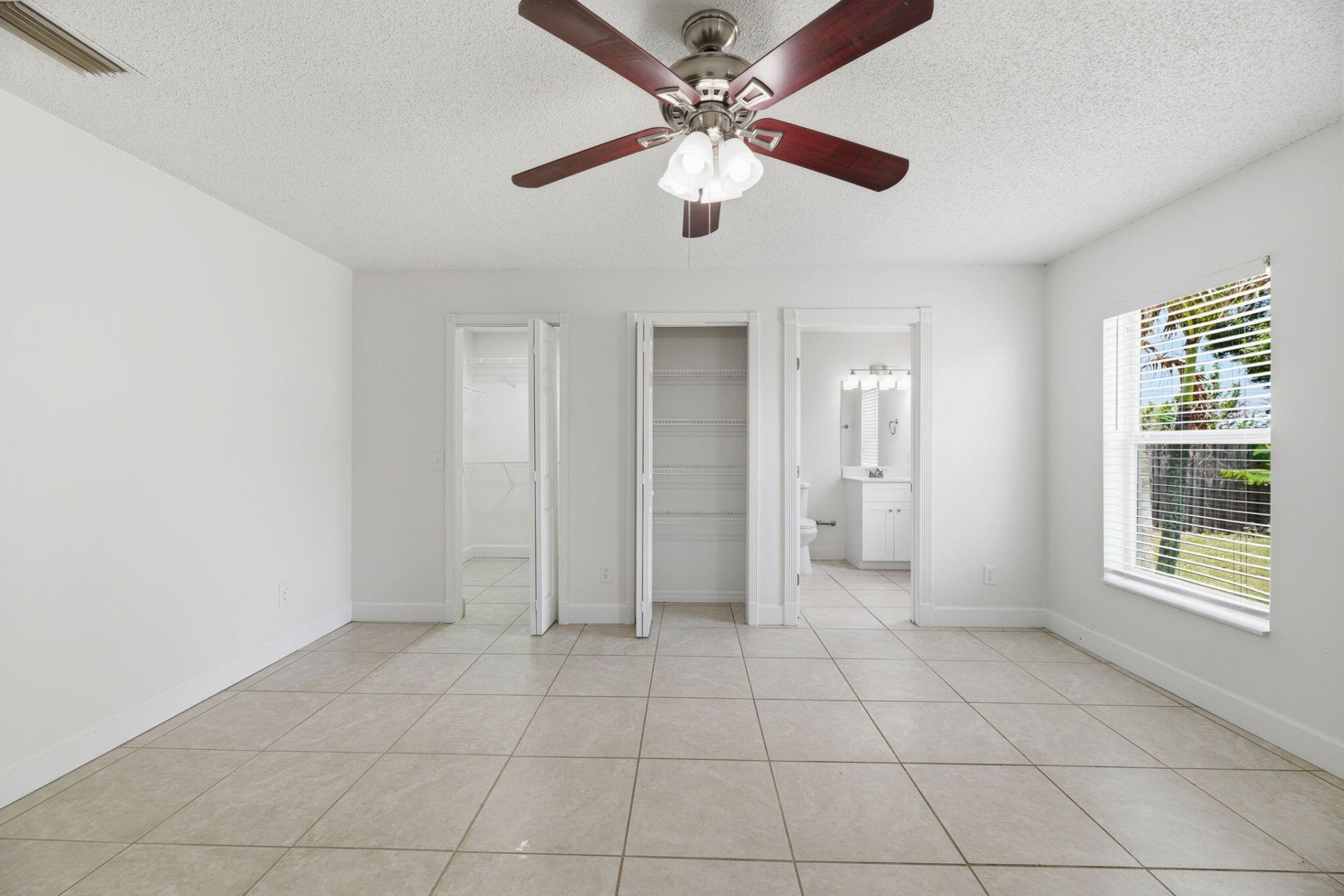 201 SW Amesbury Avenue, Port Saint Lucie, FL 34953 Photo