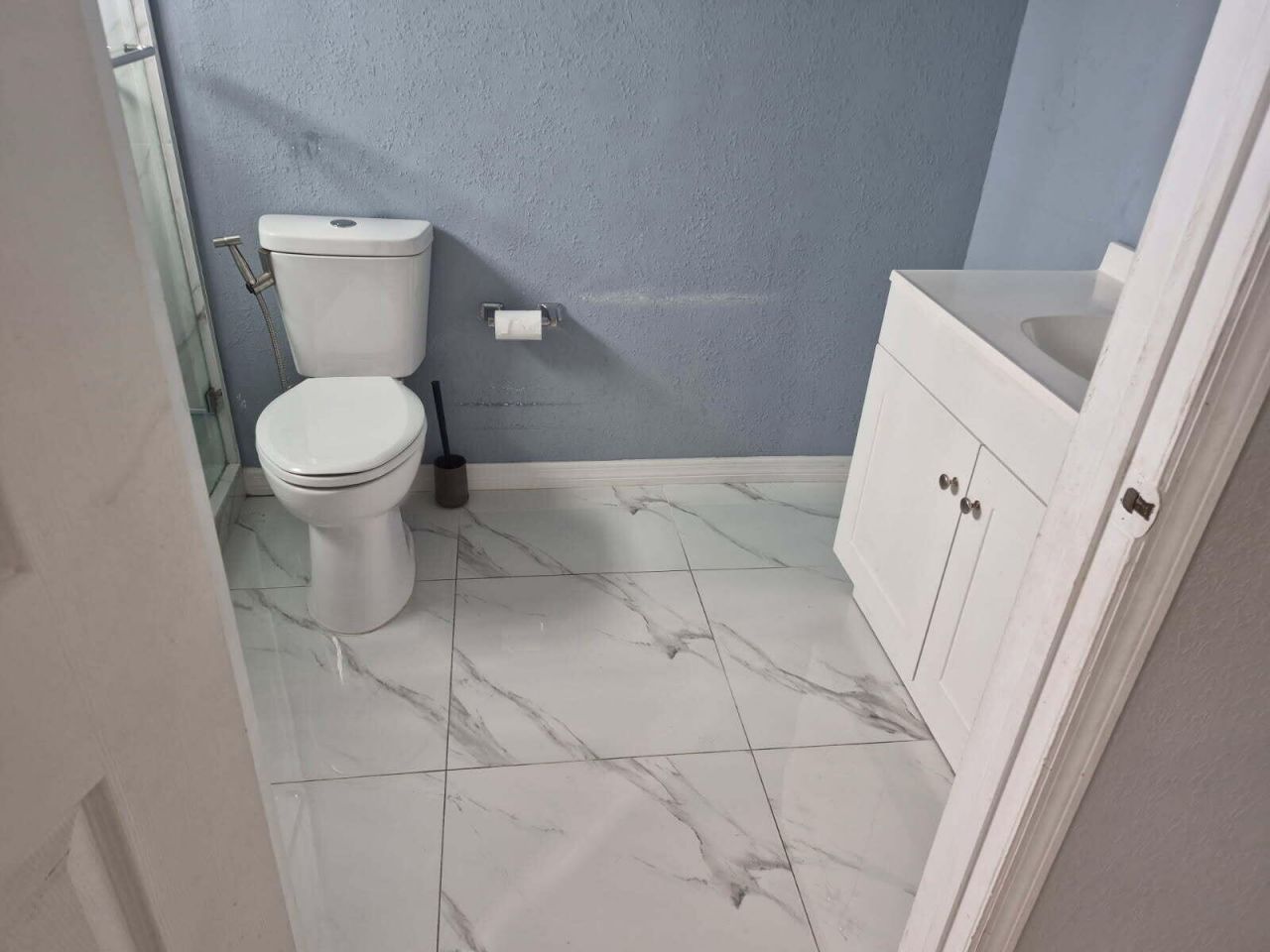 7211 NW 174th Terrace, Unit 203, Hialeah, FL 33015 Photo