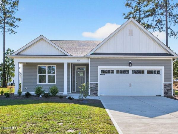 3805 Summer Breeze Court NE, Bolivia, NC 28422