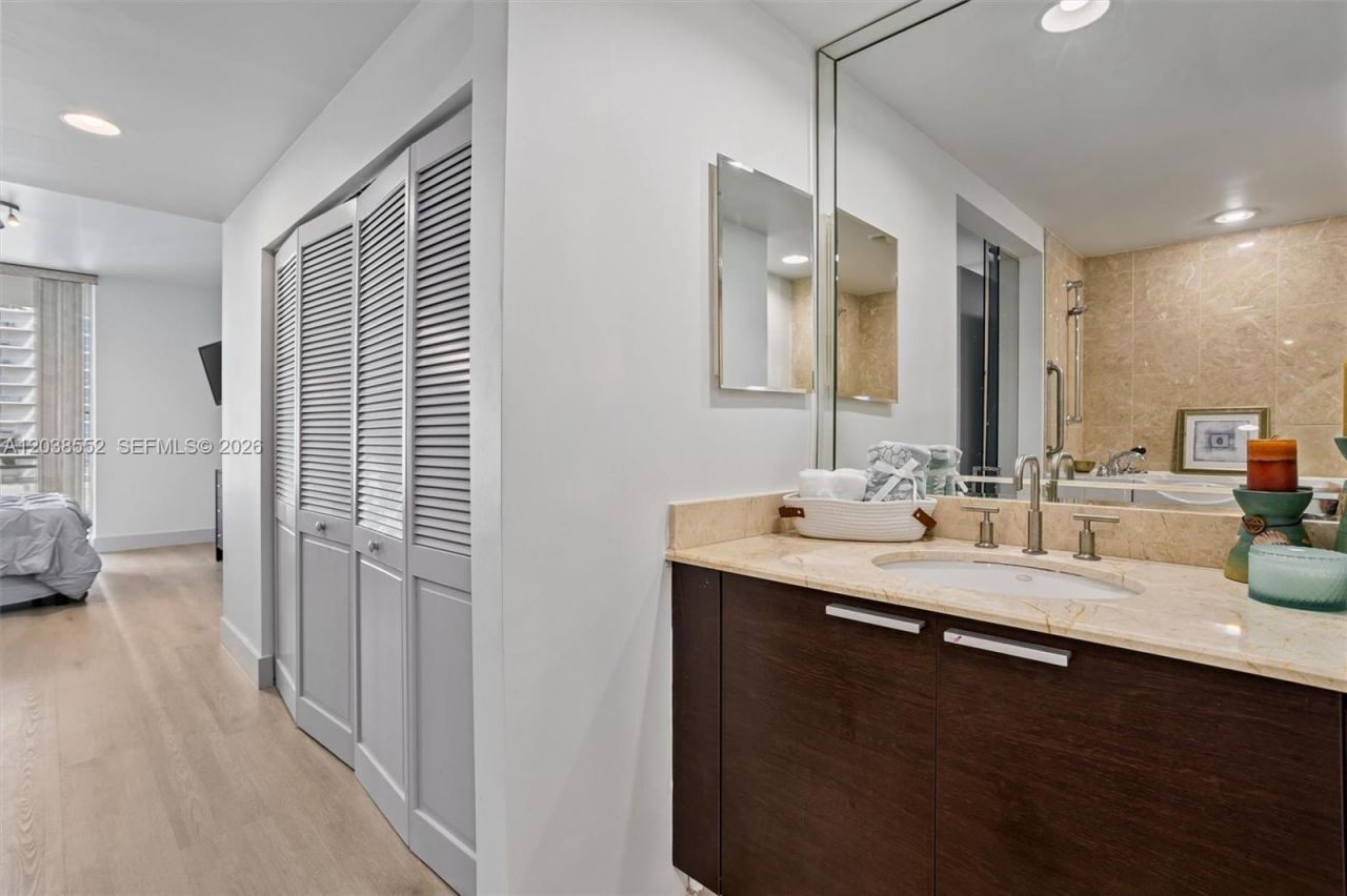 3535 S Ocean Dr, Unit 1703, Hollywood, FL 33019 Photo