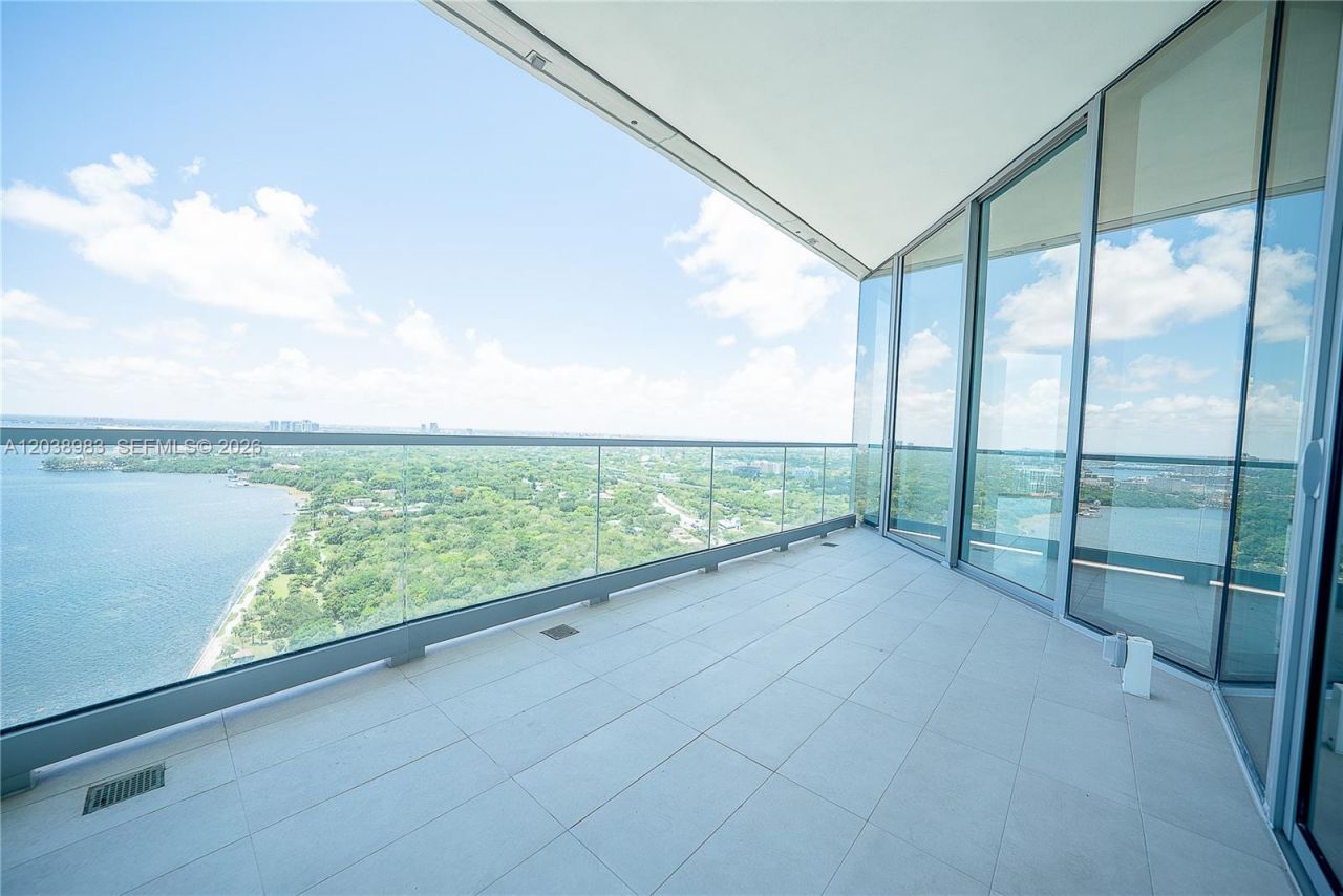 175 SE 25th Rd , Unit 2703, Miami, FL 33129 Photo