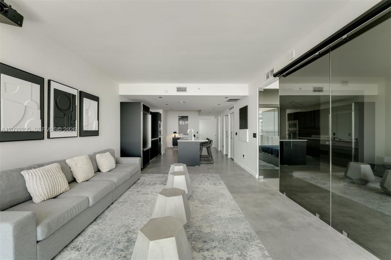 460 NE 28th St , Unit 805, Miami, FL 33137 Photo
