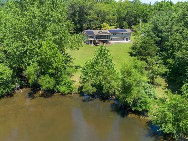 1618 EAGLE SCHOOL ROAD, MARTINSBURG, WV 25404