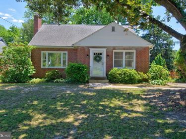 124 LANDIS AVENUE, MILLERSVILLE, PA 17551