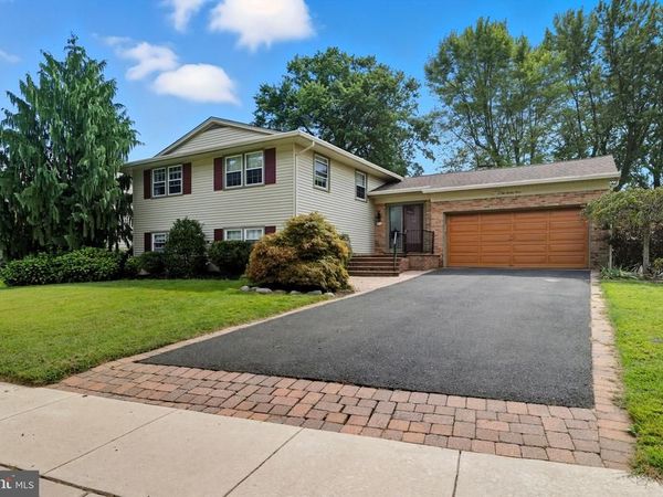 223 ST DAVID DRIVE, MOUNT LAUREL, NJ 08054