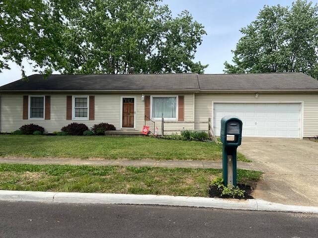 110 Rustic Drive , Circleville, OH 43113 Main Photo