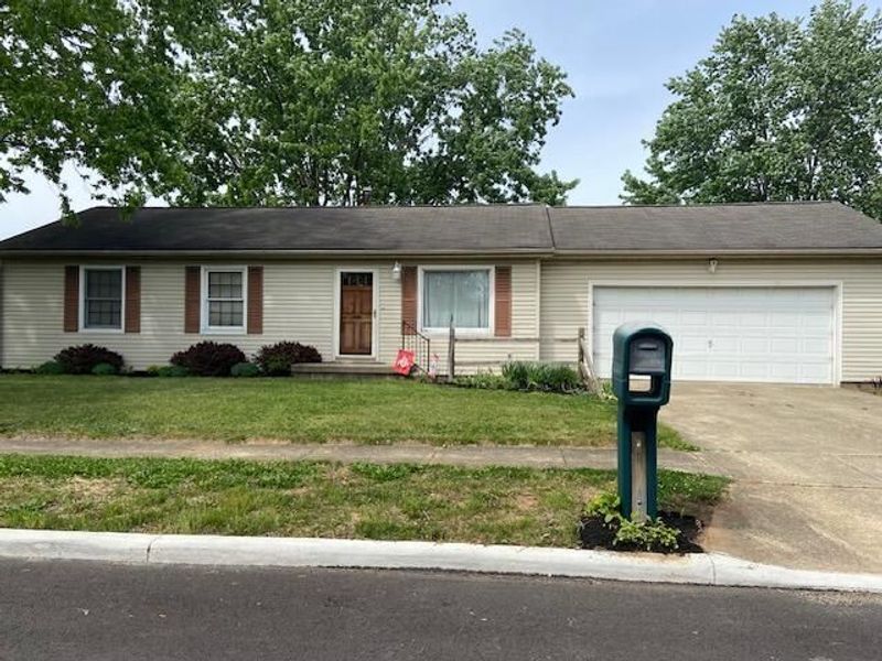 110 Rustic Drive , Circleville, OH 43113 Photo 1