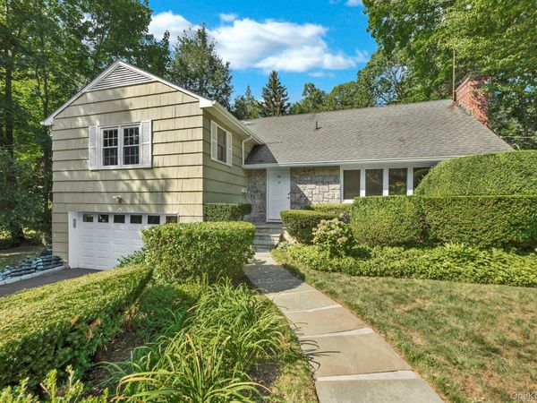 49 Henry Street, Scarsdale, NY 10583