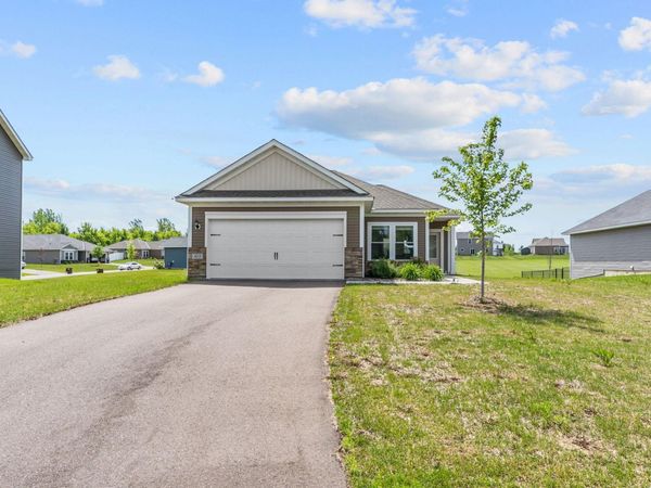 413 Tanner Drive, Waverly, MN 55390
