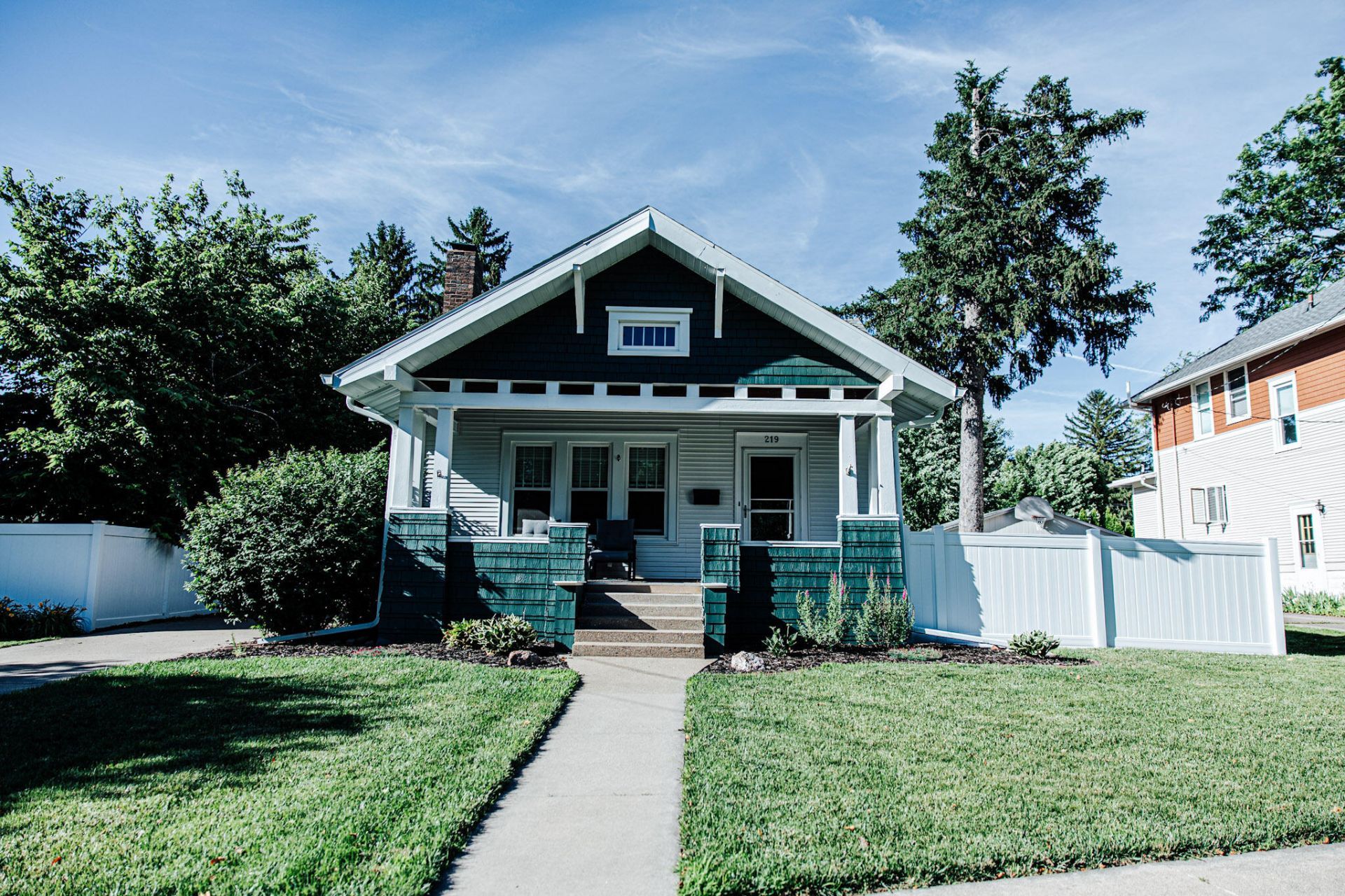 219 Mary Pl, Muscatine, IA 52761 Main Photo