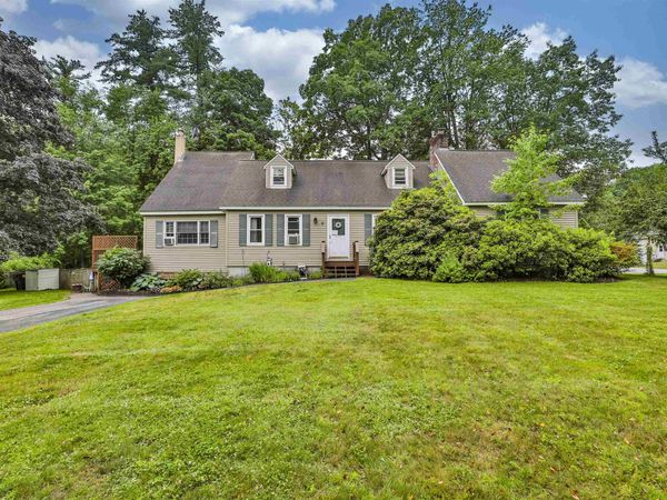 9 Candy Lane, Merrimack, NH 03054