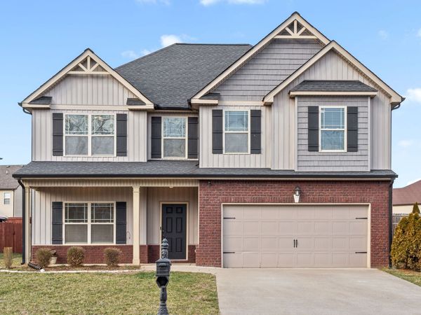 2976 McManus Circle , Clarksville, TN 37042