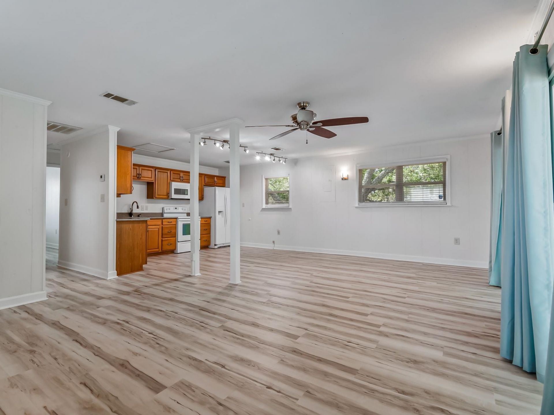 1308 Peninsular Circle, Alligator Point, FL 32346 Photo