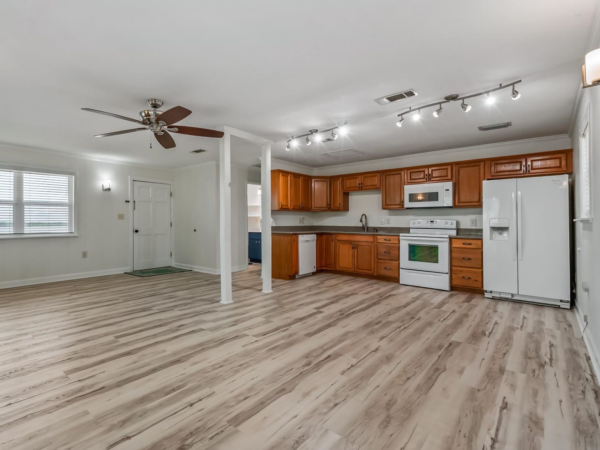 1308 Peninsular Circle, Alligator Point, FL 32346 Photo