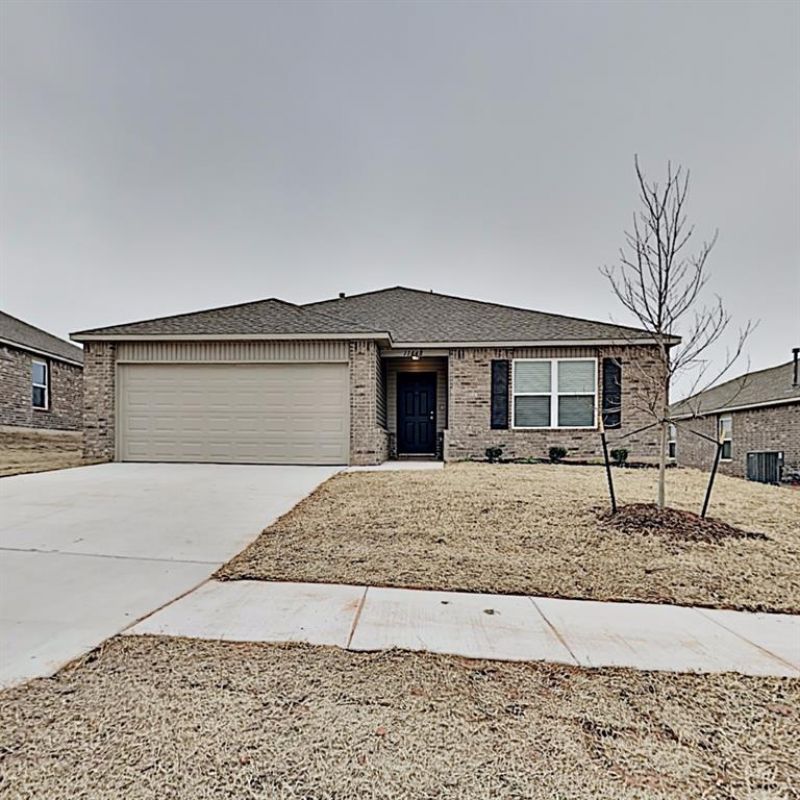 11648 NW 97th Street, Yukon, OK 73099 Main Photo