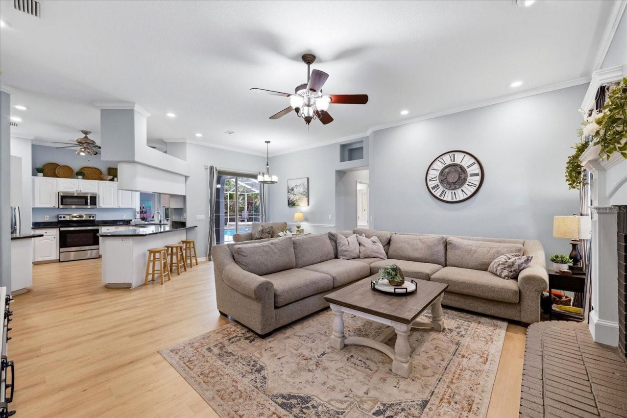 6636 Royal Forest Drive, Lakeland, FL 33811 Photo