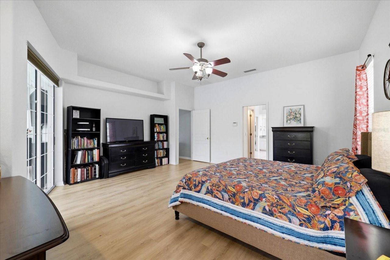 6636 Royal Forest Drive, Lakeland, FL 33811 Photo