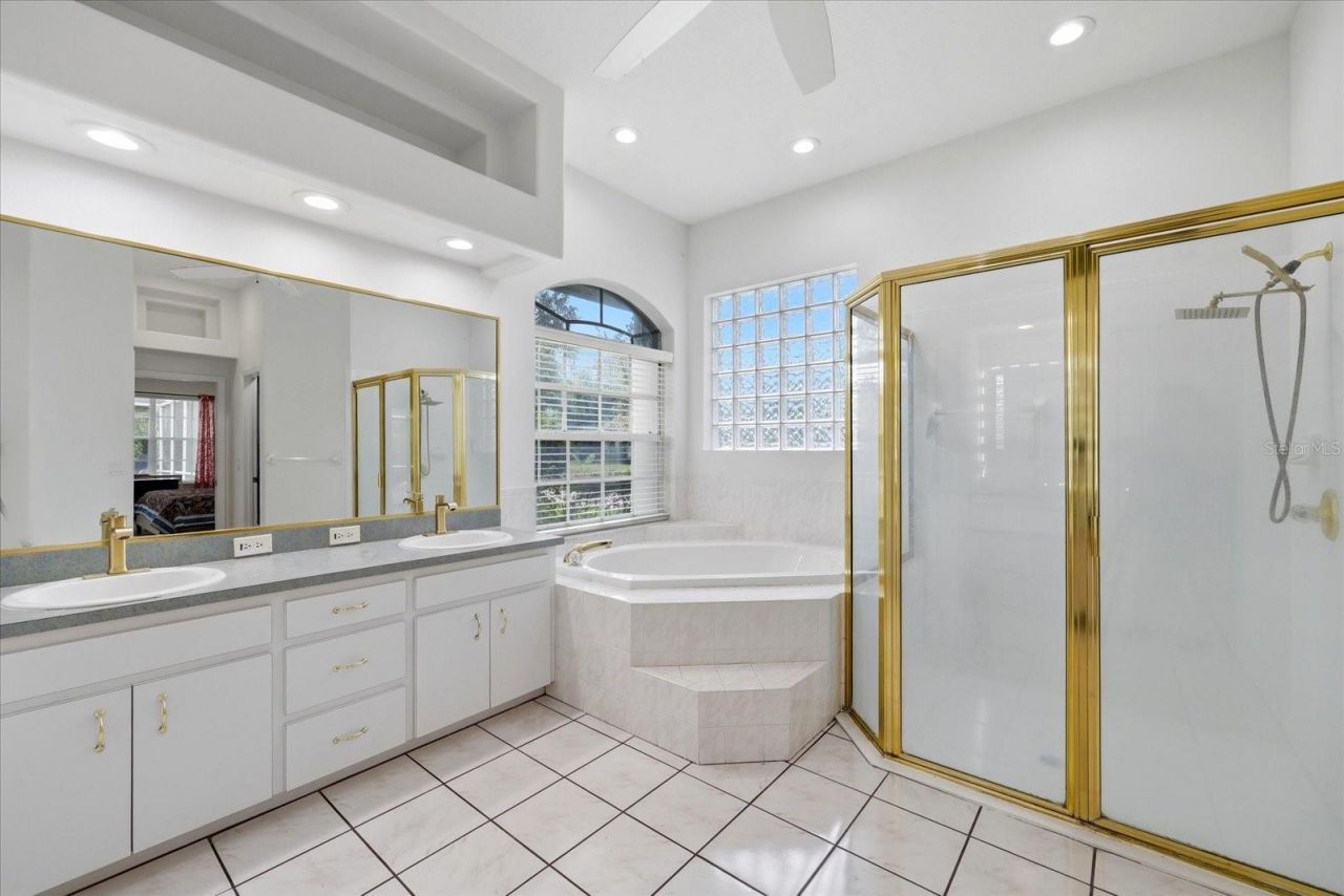 6636 Royal Forest Drive, Lakeland, FL 33811 Photo