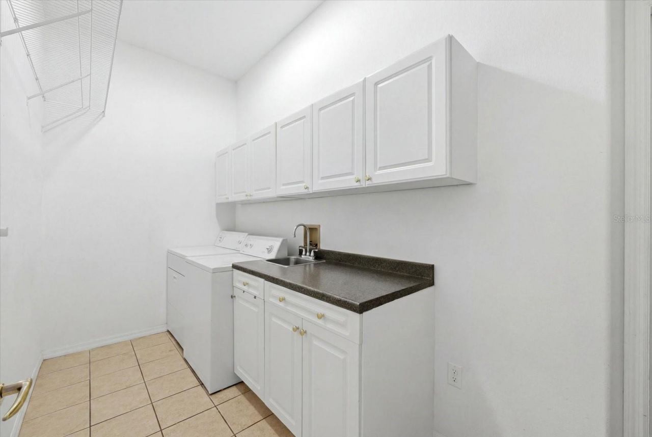 6636 Royal Forest Drive, Lakeland, FL 33811 Photo