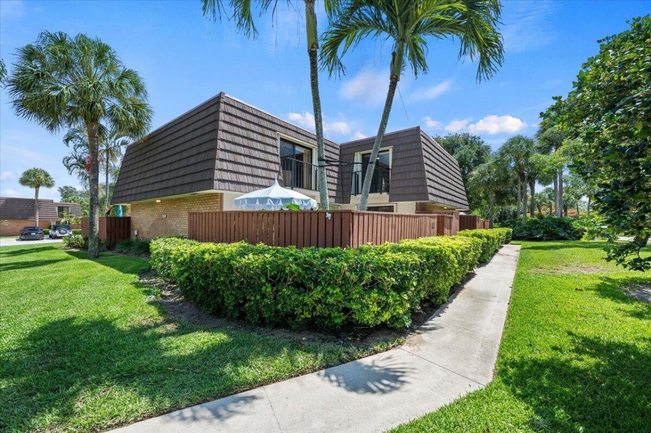 2029 20th Court, Jupiter, FL 33477 Photo
