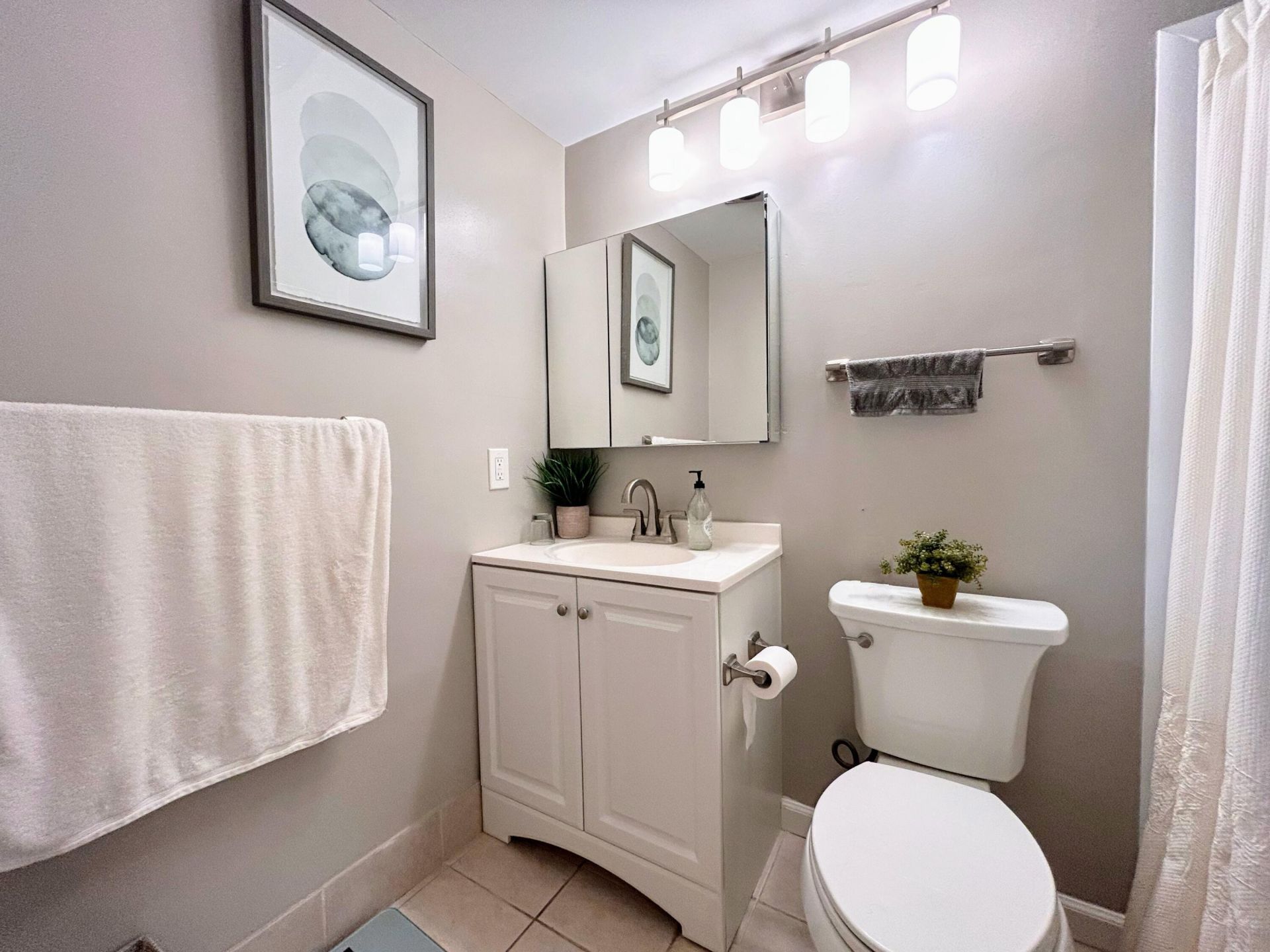 320 Horizons W, Unit 103, Boynton Beach, FL 33435 Photo