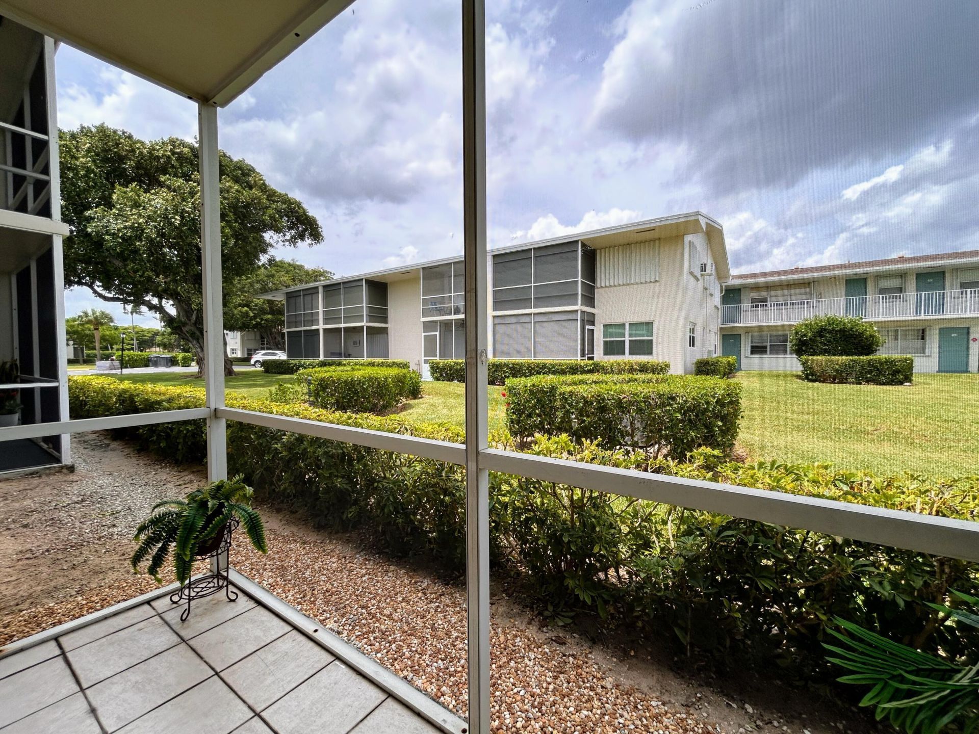 320 Horizons W, Unit 103, Boynton Beach, FL 33435 Photo