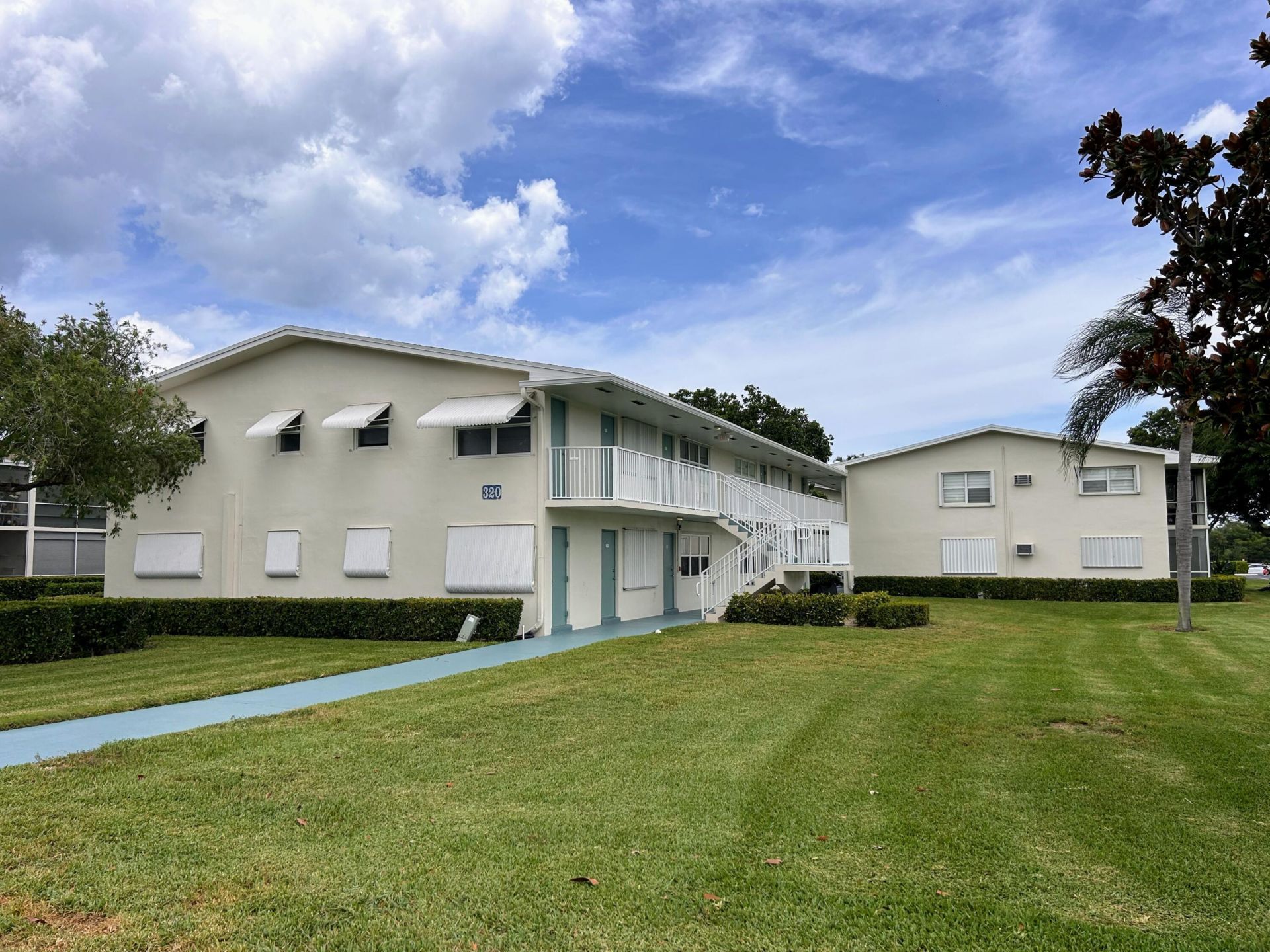 320 Horizons W, Unit 103, Boynton Beach, FL 33435 Photo