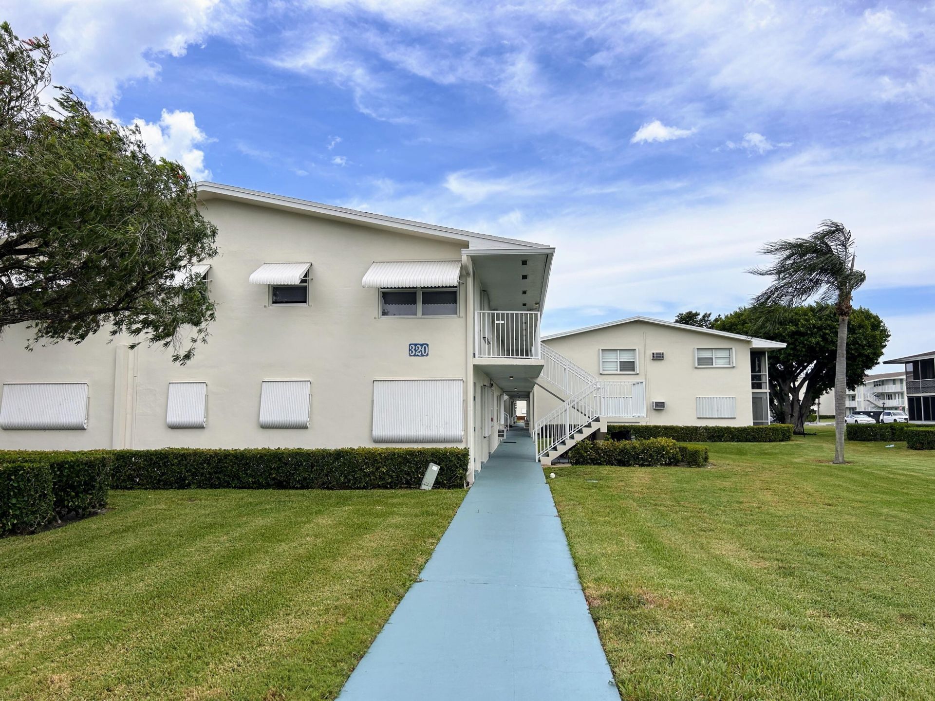 320 Horizons W, Unit 103, Boynton Beach, FL 33435 Photo