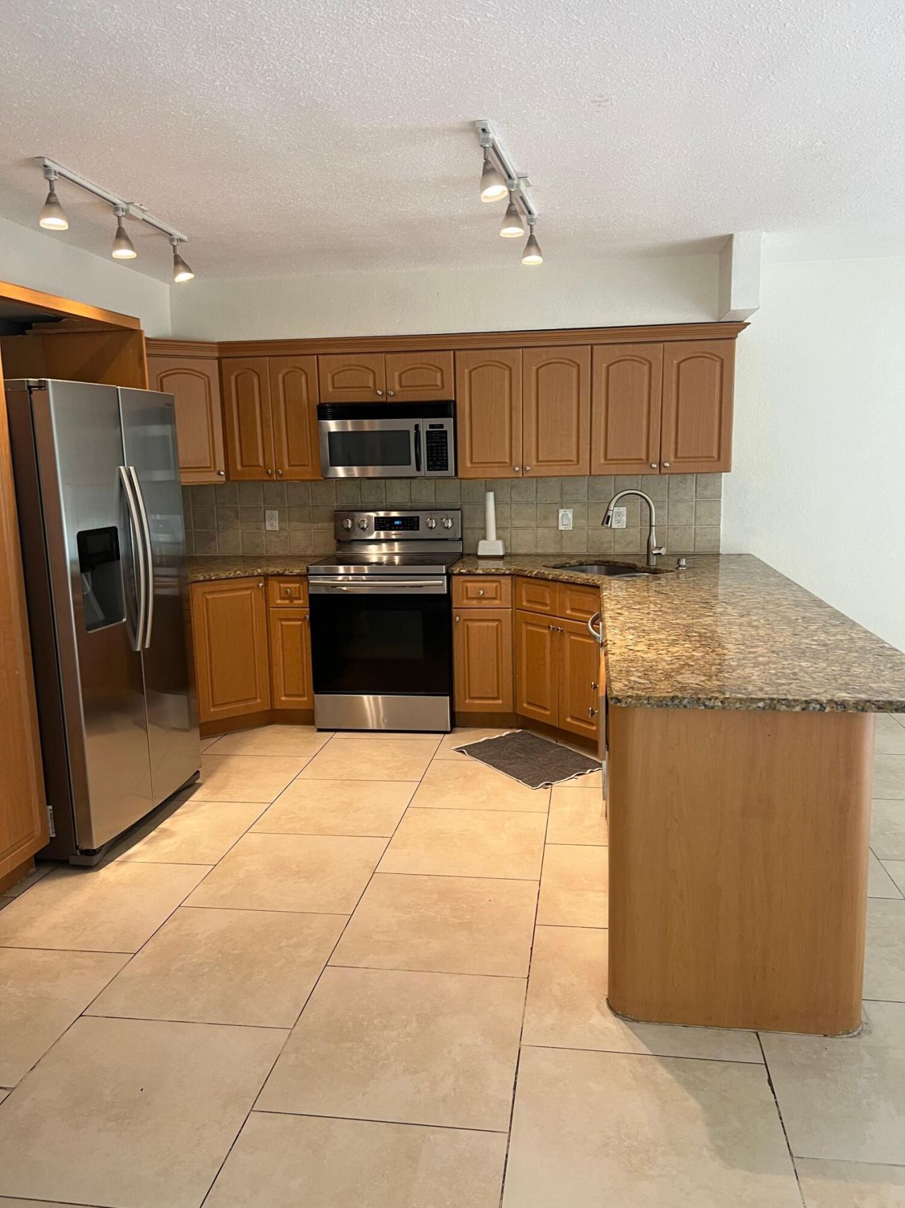 8586 NW 23rd Manor, Unit W, Coral Springs, FL 33065 Photo