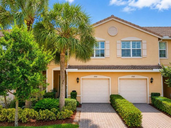 5765 Monterra Club Drive, Lake Worth, FL 33463