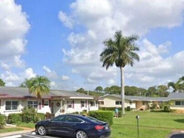 2621 Barkley Drive W, Unit A, West Palm Beach, FL 33415