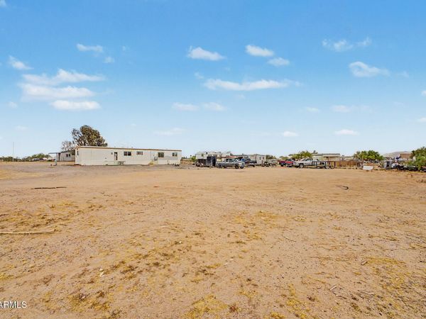 20843 W TIP TOP MINE Road, Wittmann, AZ 85361