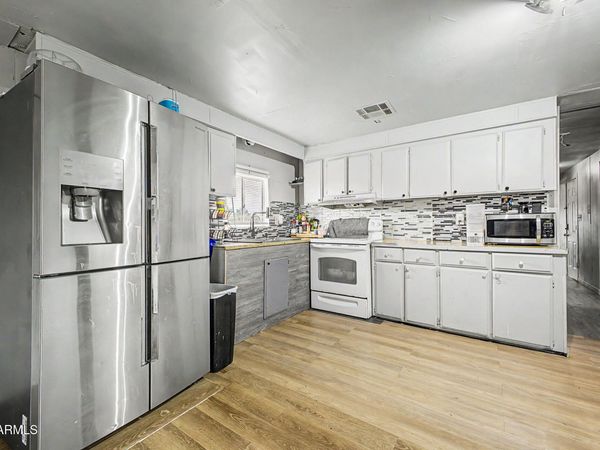 20843 W TIP TOP MINE Road, Wittmann, AZ 85361