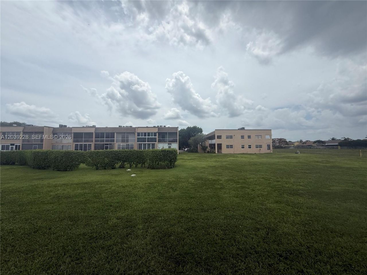9081 Sunrise Lakes Blvd, Unit 108, Sunrise, FL 33322 Photo