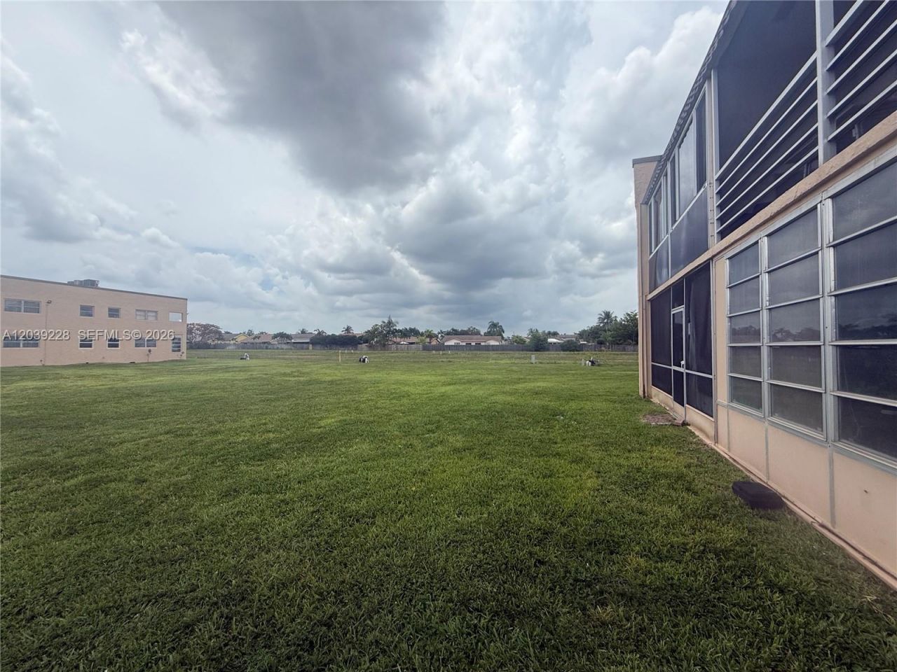 9081 Sunrise Lakes Blvd, Unit 108, Sunrise, FL 33322 Photo
