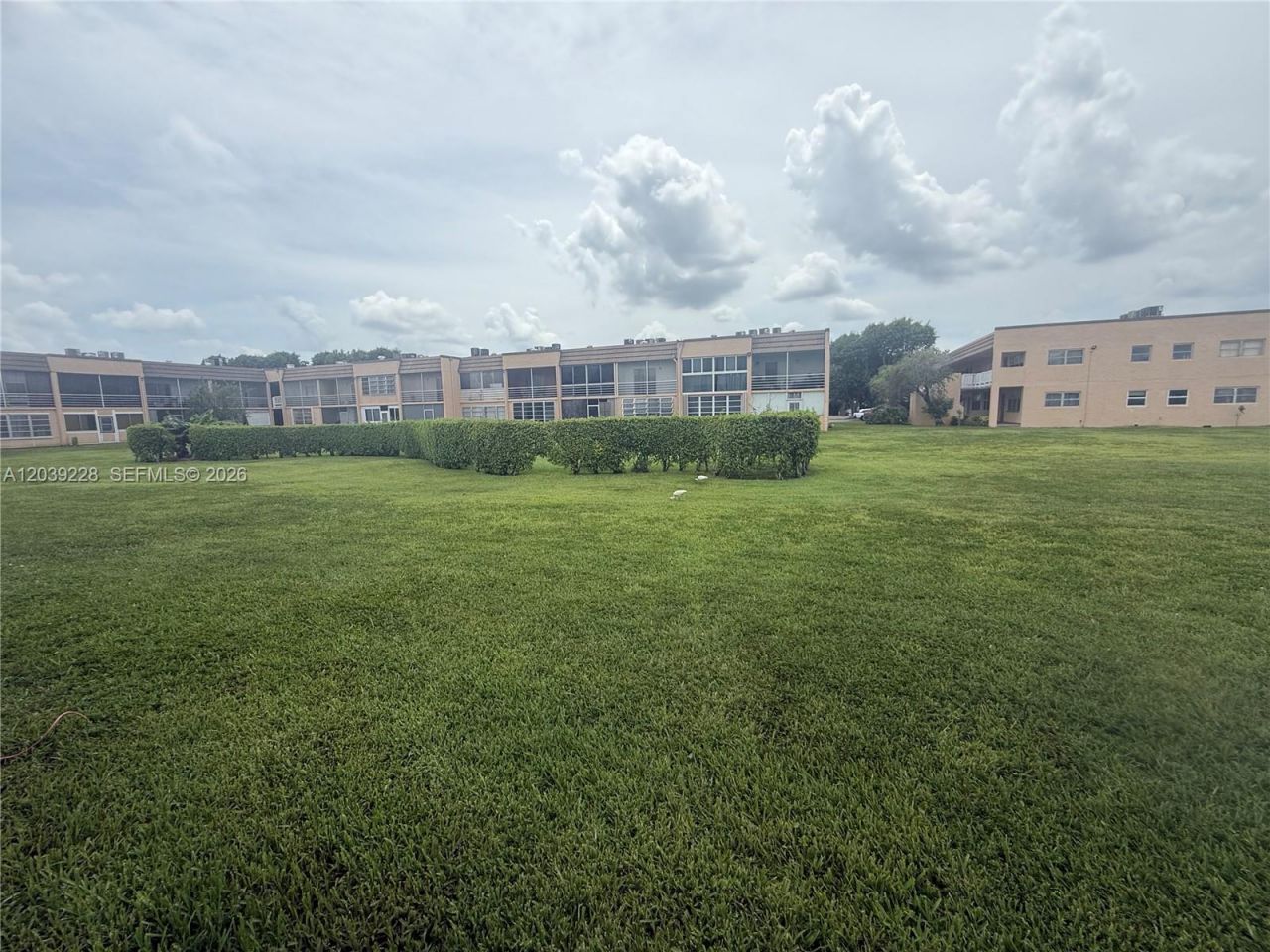 9081 Sunrise Lakes Blvd, Unit 108, Sunrise, FL 33322 Photo