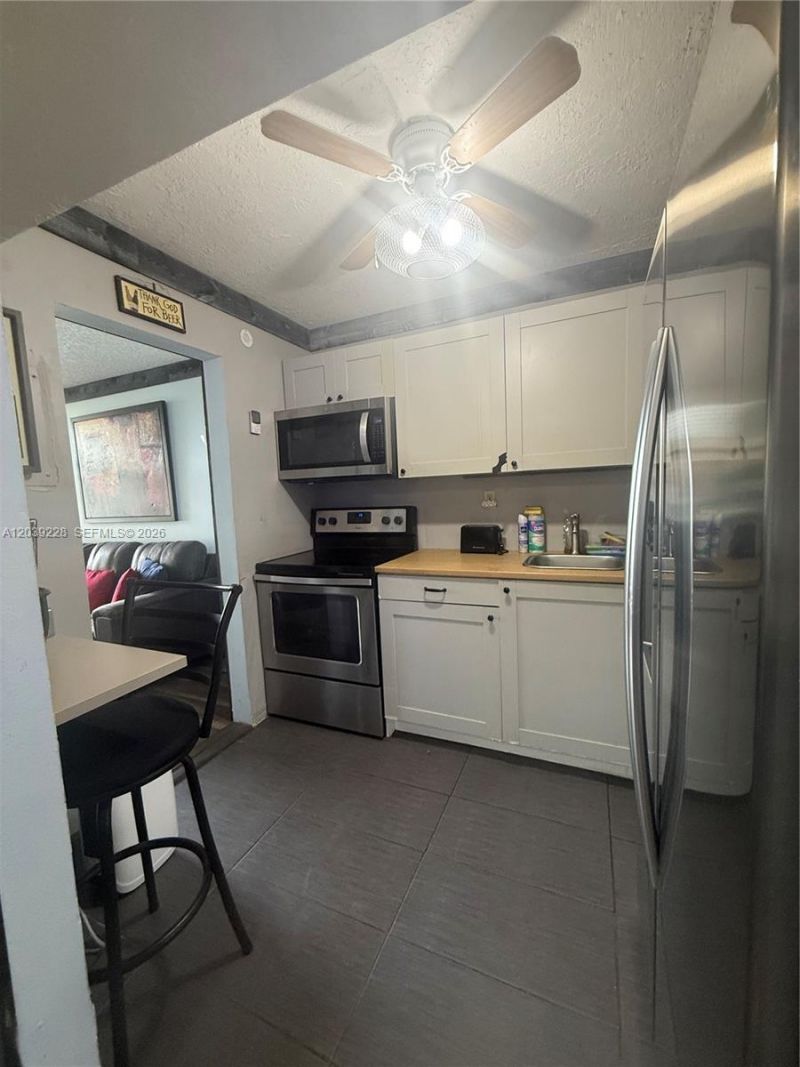 9081 Sunrise Lakes Blvd, Unit 108, Sunrise, FL 33322 Photo