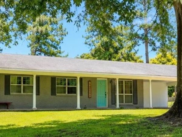 383 DANIELS Road, Ball, LA 71405