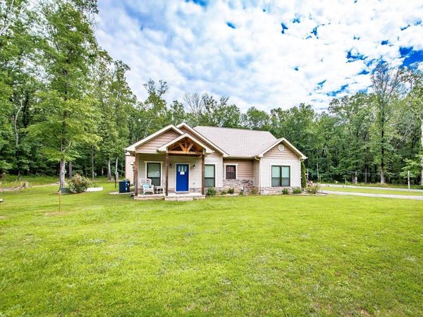 2402 W Maddox Road , Jacksonville, AR 72076