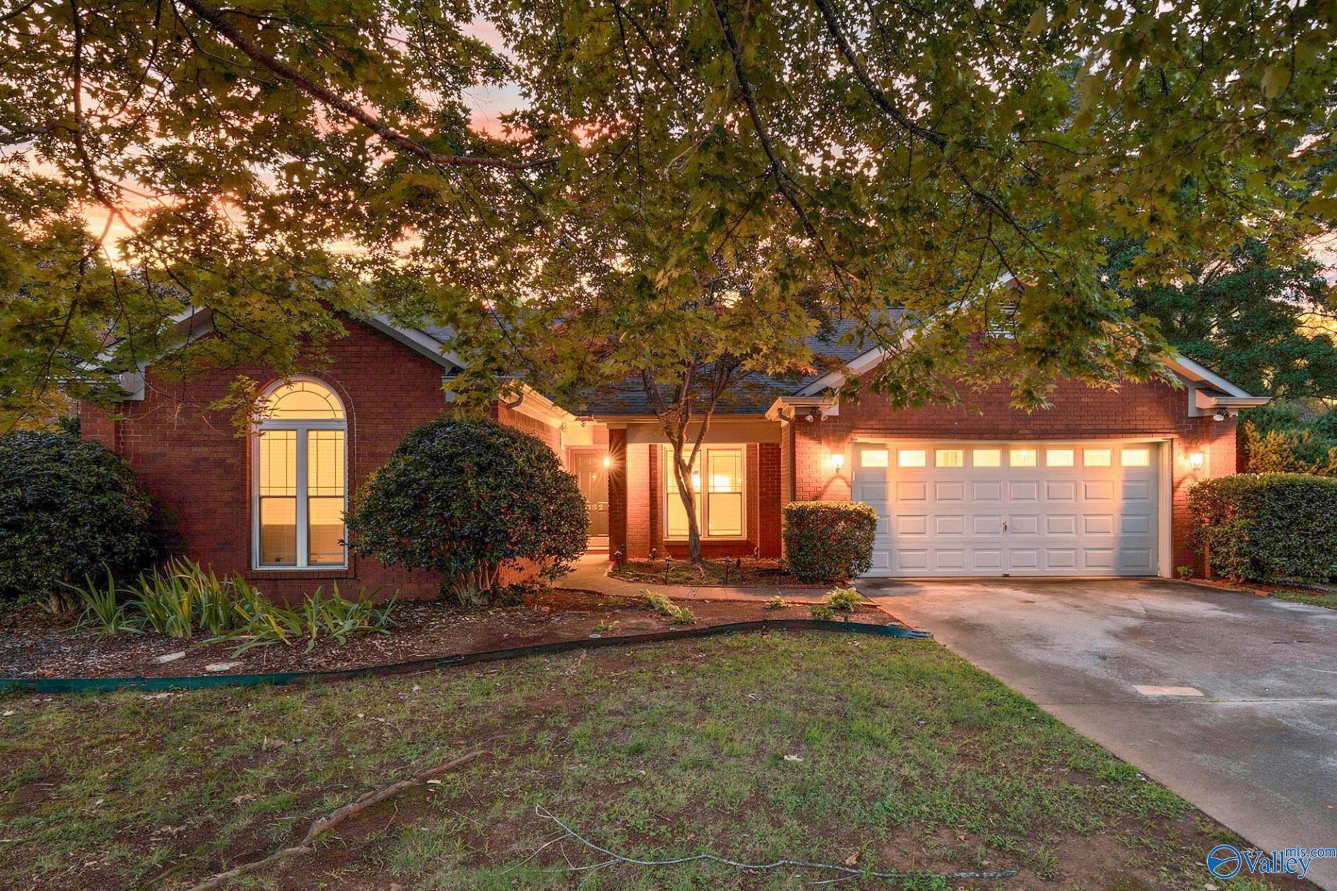132 Dawn Drive, Madison, AL 35758 Main Photo