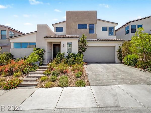 10267 Midnight Meteor Avenue , Las Vegas, NV 89166