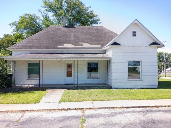 118 W Main Street , Wheaton, MO 64874